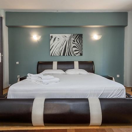 Unirii Square Old Town Apartments Букурещ Екстериор снимка