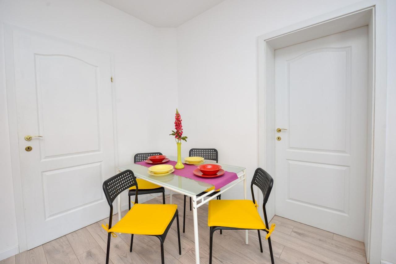 Unirii Square Old Town Apartments Букурещ Екстериор снимка