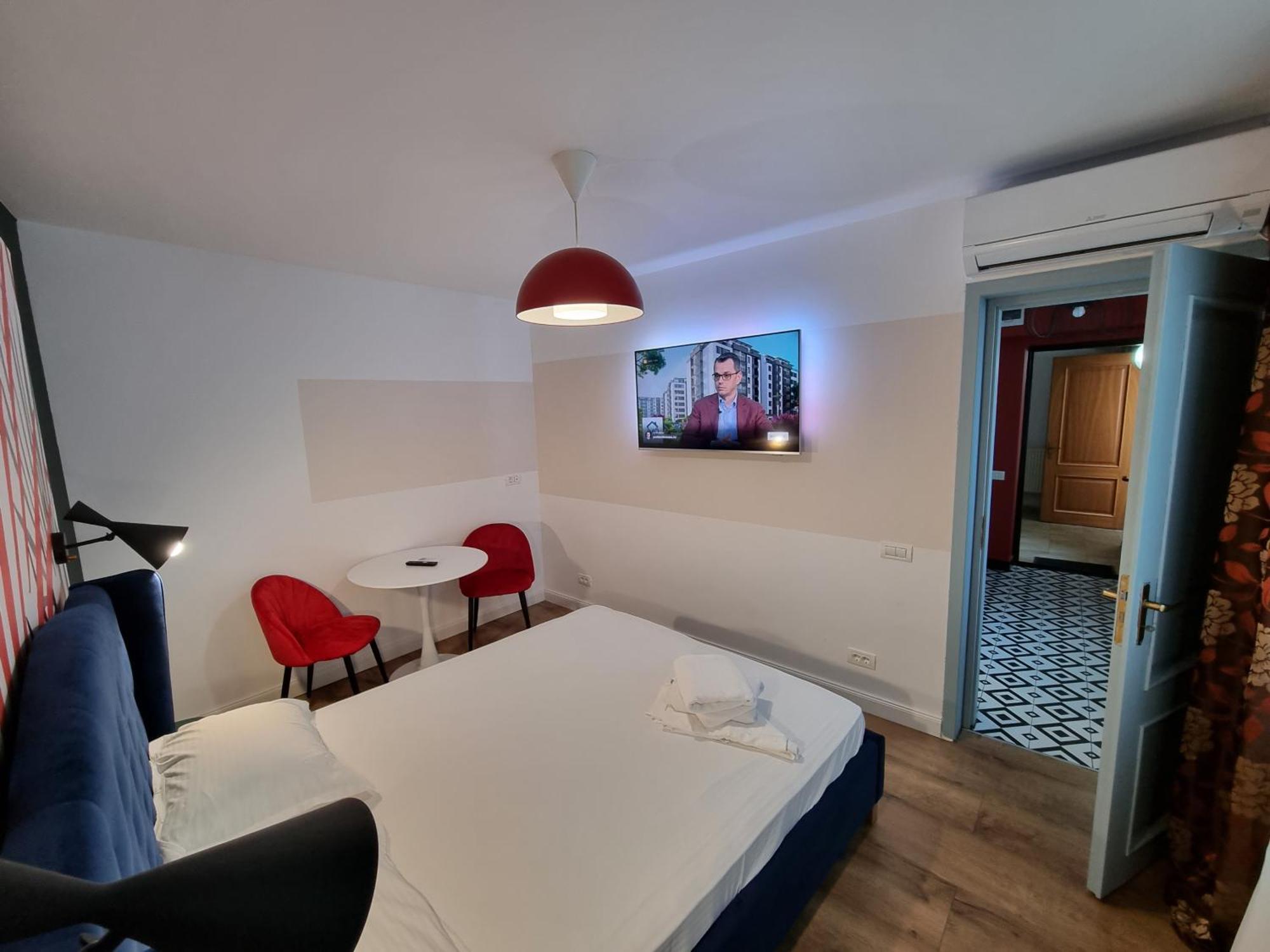 Unirii Square Old Town Apartments Букурещ Стая снимка