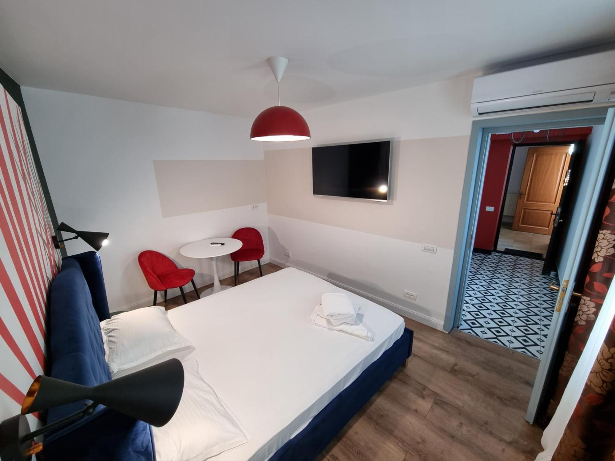 Unirii Square Old Town Apartments Букурещ Стая снимка