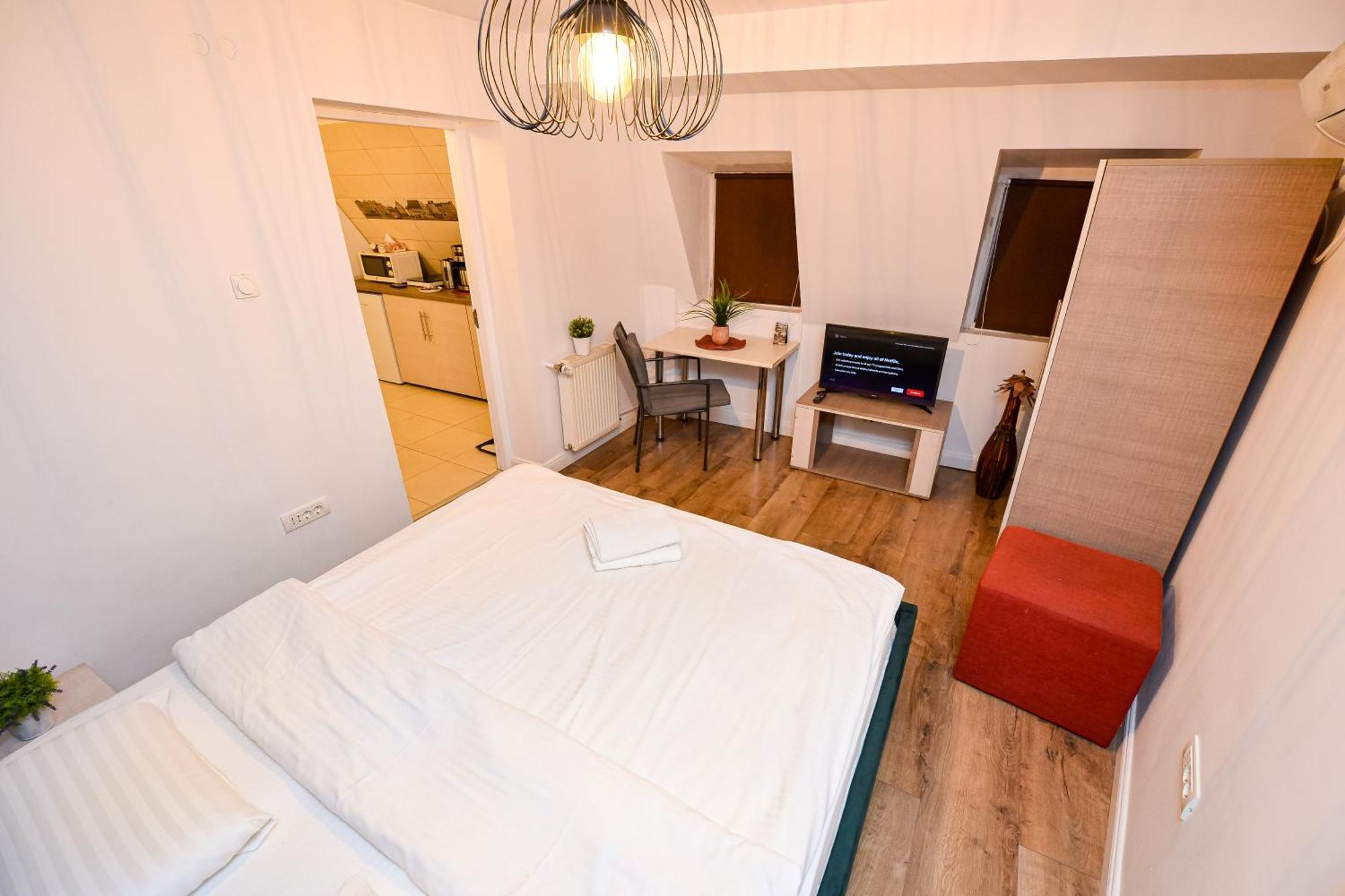 Unirii Square Old Town Apartments Букурещ Екстериор снимка