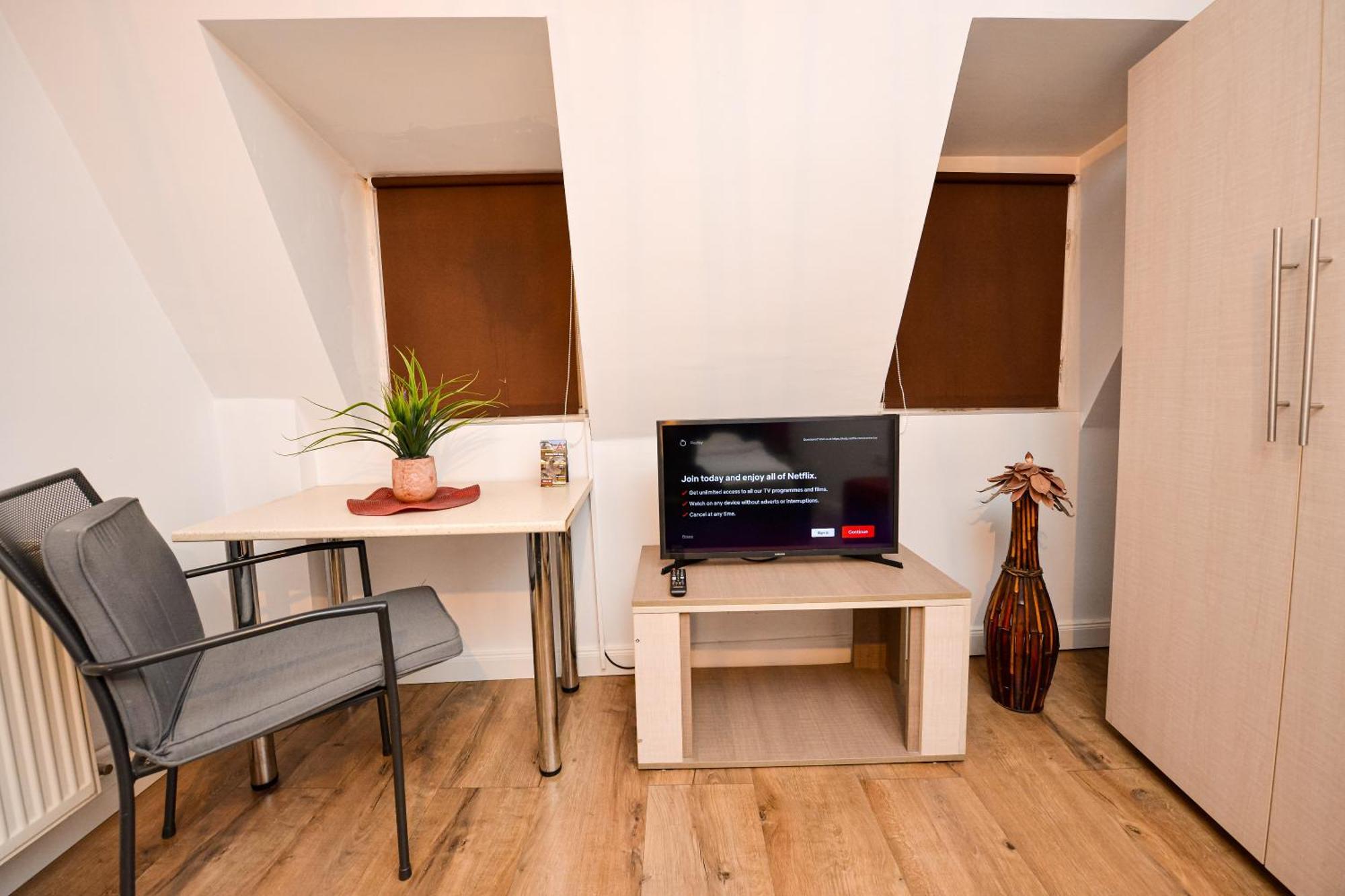 Unirii Square Old Town Apartments Букурещ Екстериор снимка